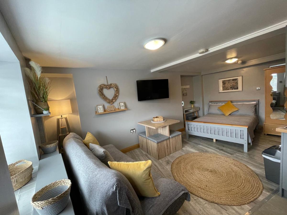 Westend Holiday Let 1 Brecon Esterno foto